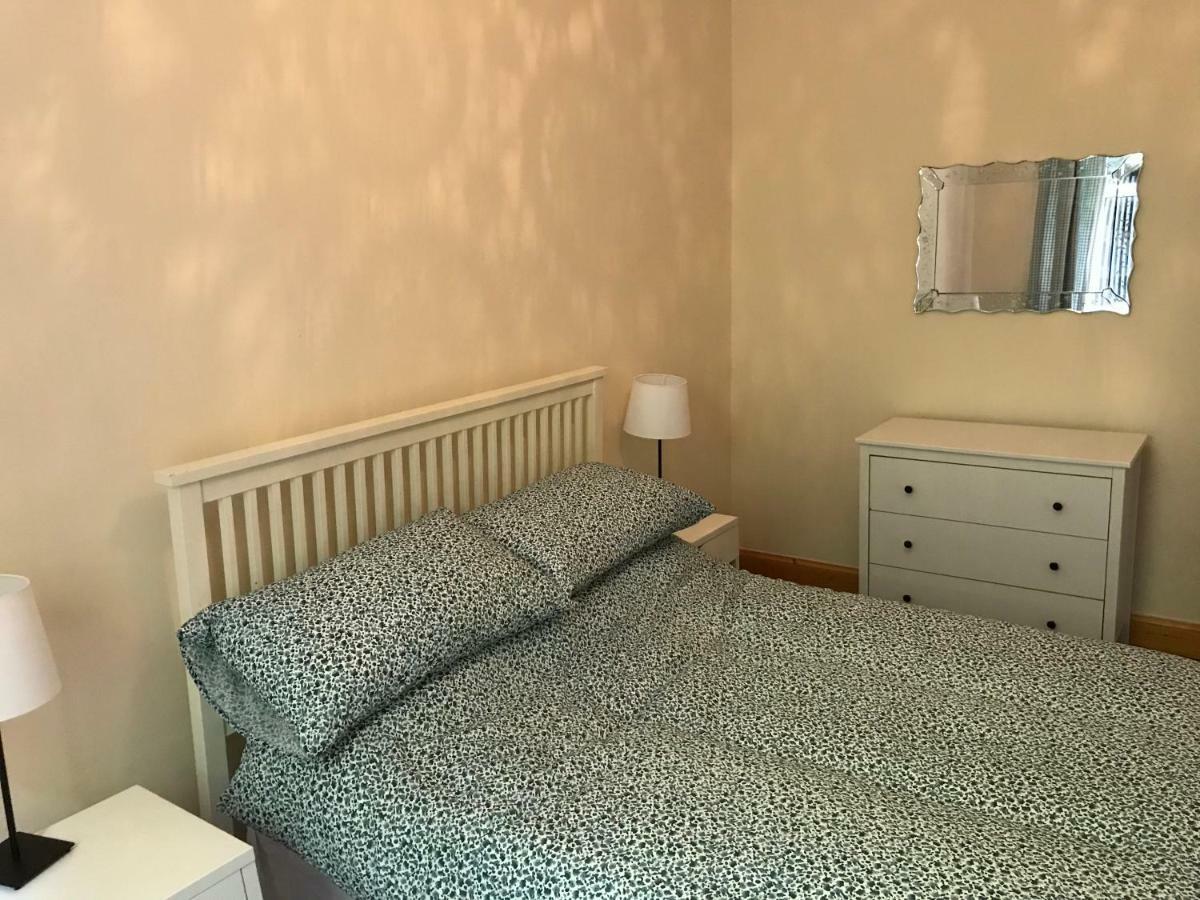 Oban Town Centre Apartment Bagian luar foto