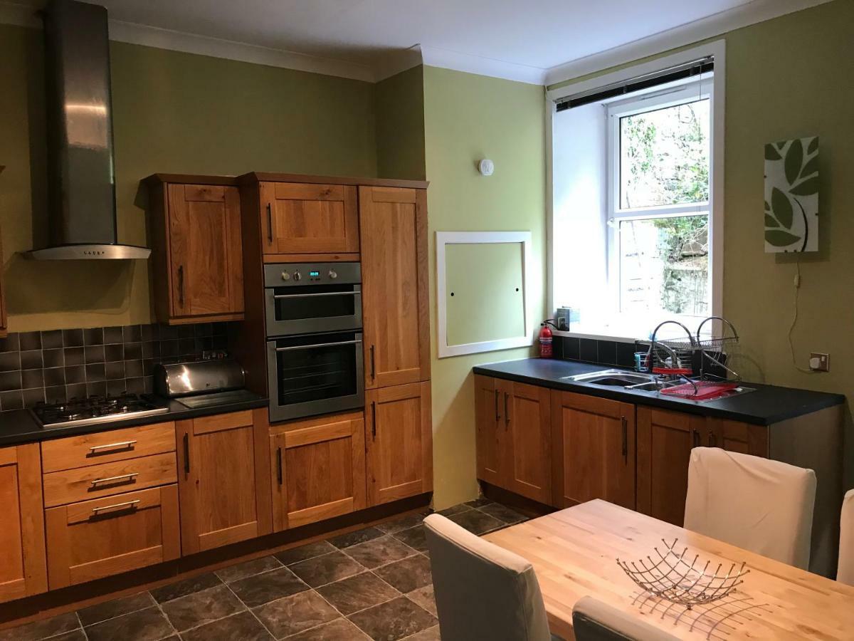 Oban Town Centre Apartment Bagian luar foto