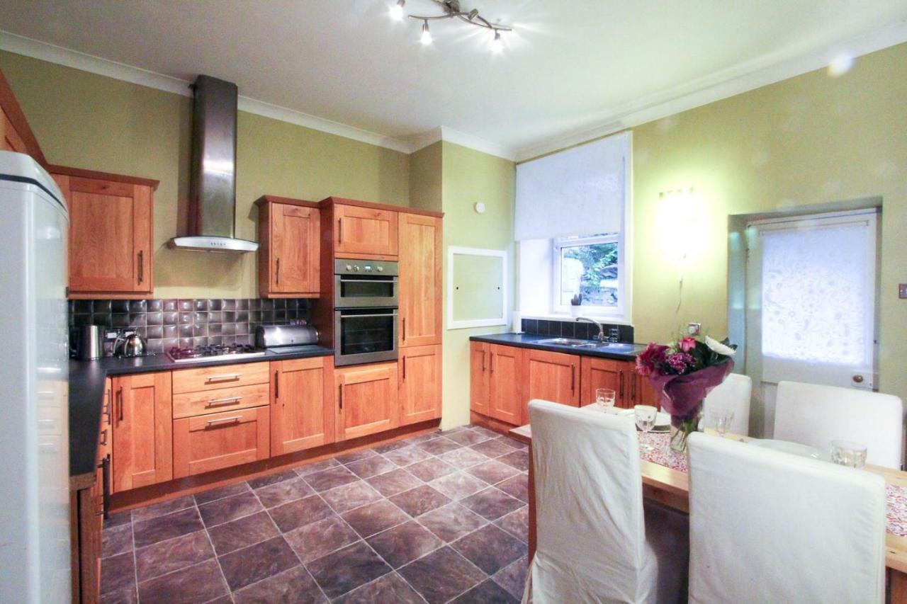 Oban Town Centre Apartment Bagian luar foto